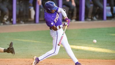 How It Happened: Michael Braswell Lifts LSU Past South Carolina in SEC Tournament