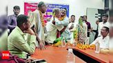 Ara MP Sudama Prasad vows to work for small traders' welfare | Patna News - Times of India