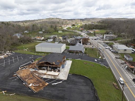 Deadly tornado slams Tennessee: Everything we know