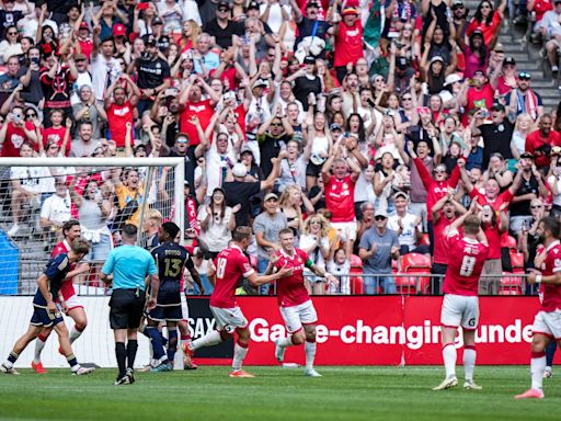 Ryan Reynolds' Wrexham AFC defeats hometown Whitecaps 4-1 in Vancouver