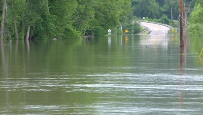 Highway 19 in Henderson reopens as flooding begins to recede around Minnesota