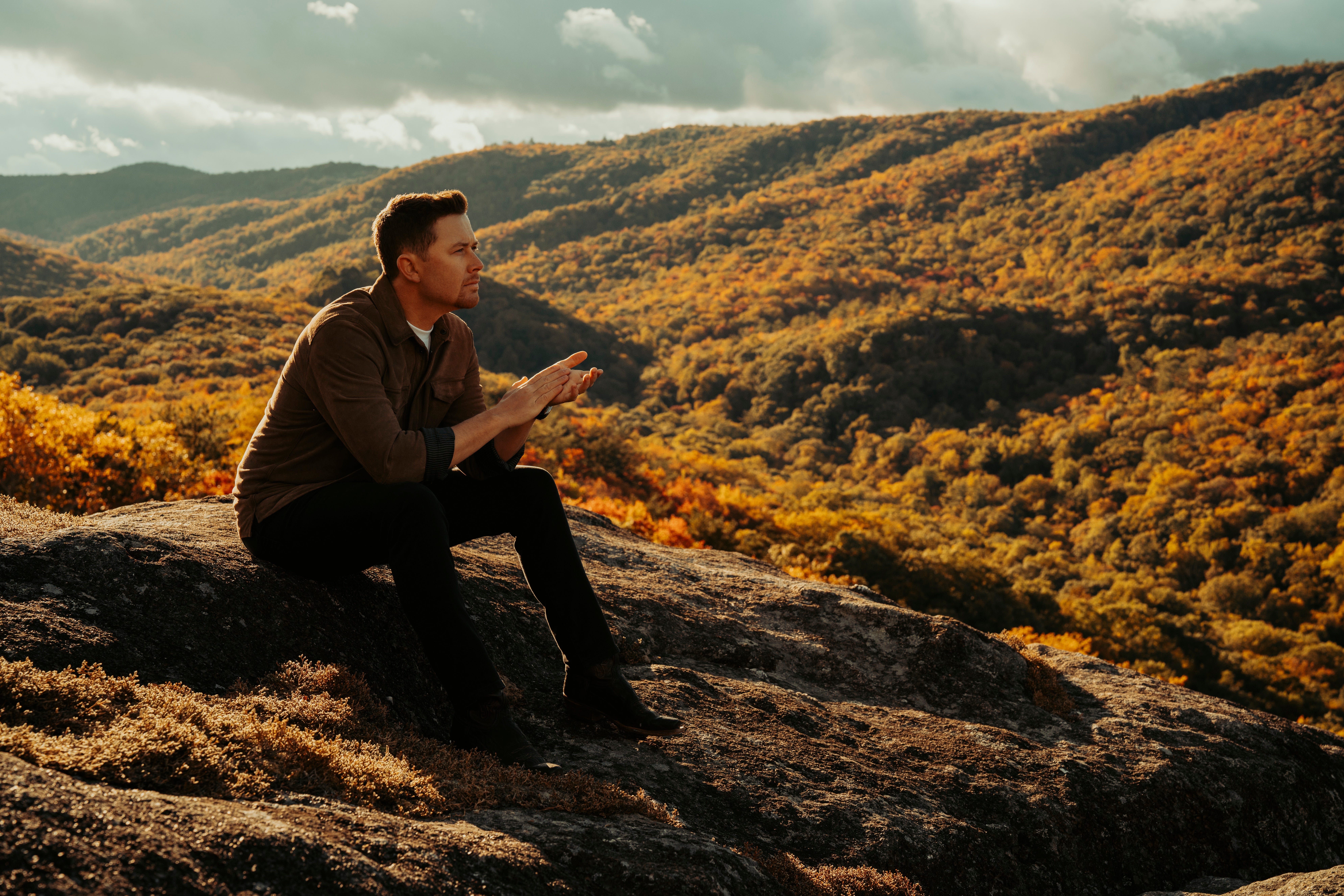 Scotty McCreery's 'Rise and Fall' redefines his love of country music's traditions