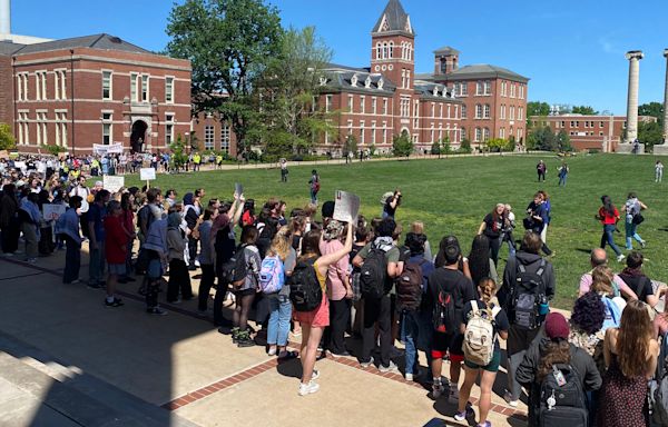 More than 300 pro-Palestinian protesters march on University of Missouri campus