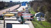 Un autobús se sale de una autopista en el este de Alemania y deja 4 muertos