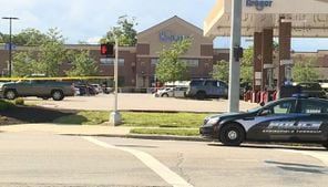 2 suspects hospitalized after shooting at Kroger near Cincinnati
