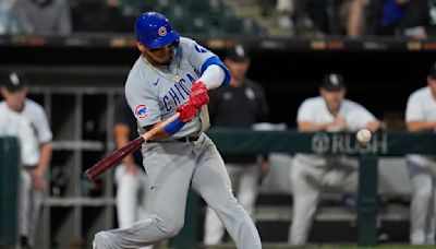 Happ, Bellinger go deep as Cubs hang on to beat White Sox 7-6, spoil Sizemore's debut