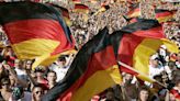 Kann die Fußball-EM Deutschlands Wirtschaft aus dem Tief helfen? Das sagen Ökonomen und die Lehren aus dem Sommermärchen 2006