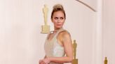 Emily Blunt shares how the levitating straps on her Oscars dress works