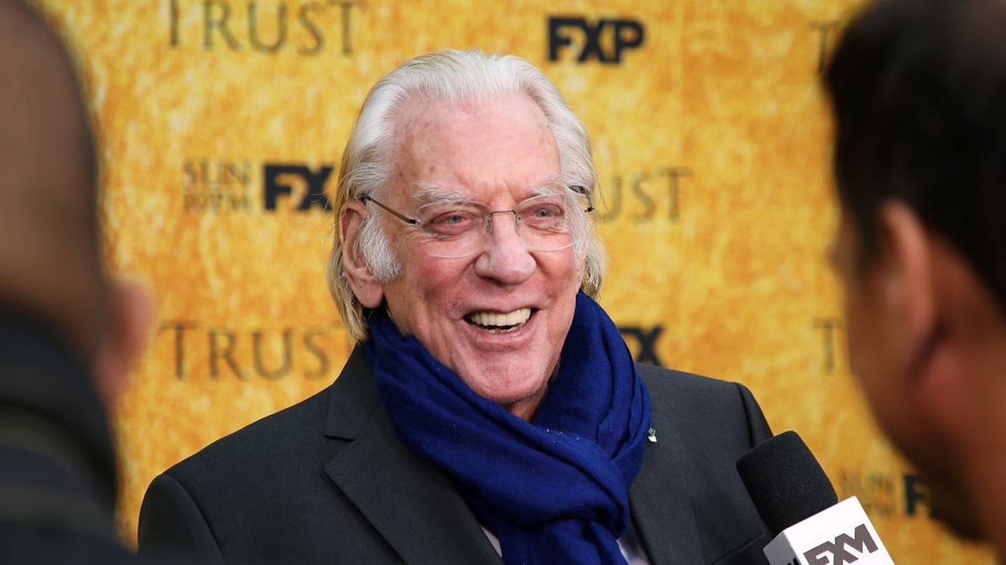 Donald Sutherland, ‘M*A*S*H,’ Hunger Games star, dies at 88