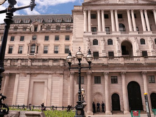 Bank of England plans expanded repo facilities to avert money market crunch