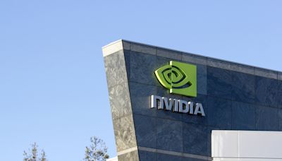 AI 長線潛力足，NVIDIA 市值即將超車蘋果躍居第二