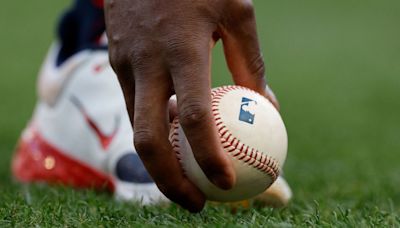 Árbitro rechaza a agente descertificado de MLB