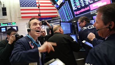 Stock market today: S&P 500 closes at a fresh record above 5,600 as traders brace for June inflation