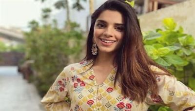 Sanam Saeed shares her views on rising divorce rates in Pakistan