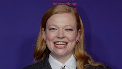 Sarah Snook looks chic at the Melbourne International Film Festival