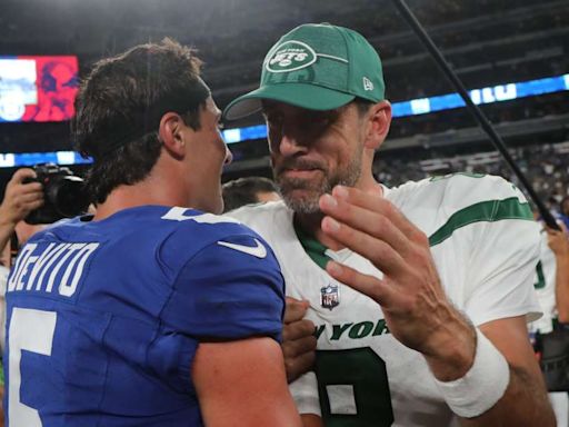 Giants' DeVito Reveals Jets QB Rodgers Is His 'GOAT'