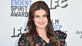 Idina Menzel Wants Disney to Make Frozen 3 : 'I Hope So'