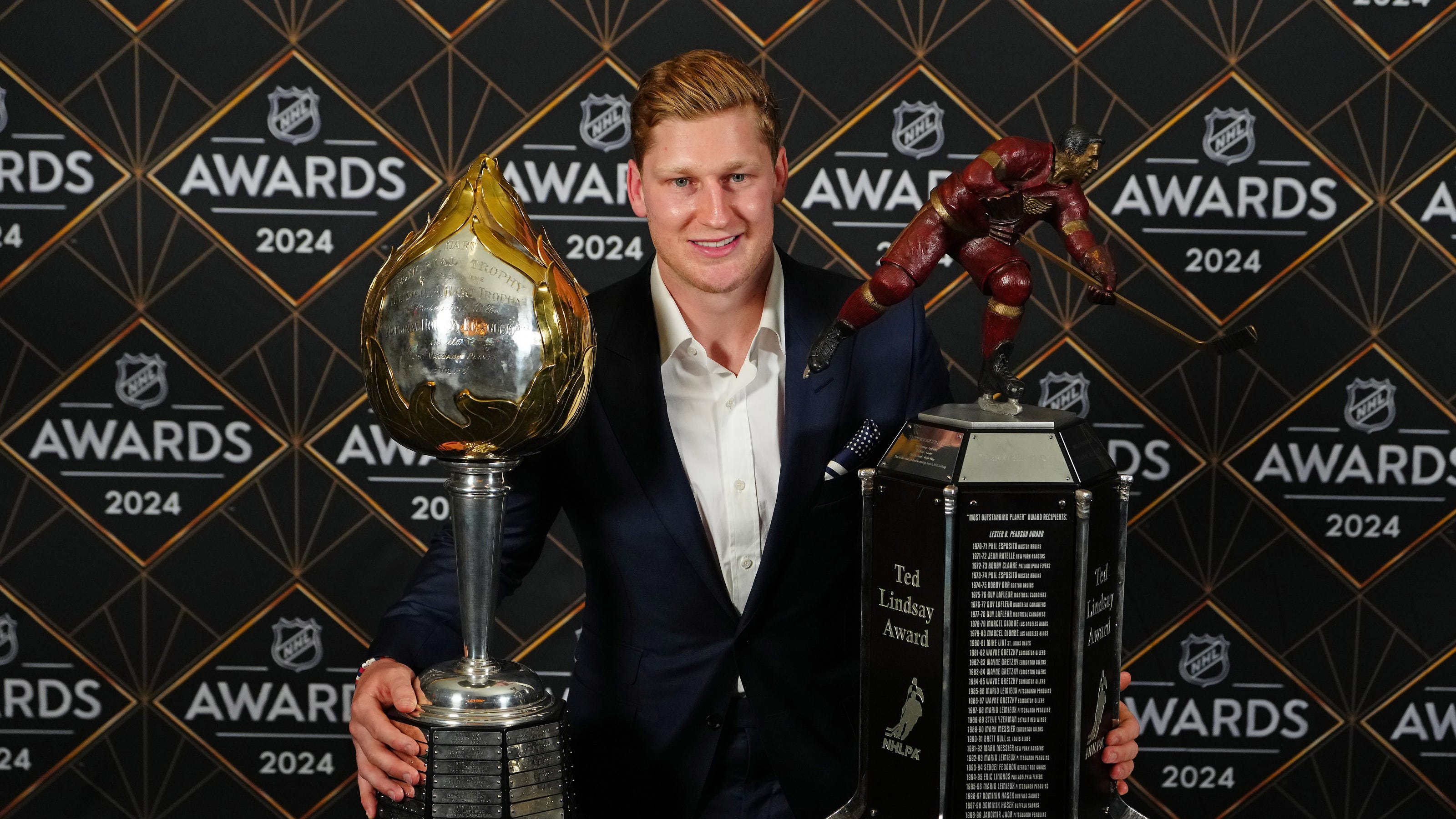 NHL award winners: Colorado Avalanche's Nathan MacKinnon sweeps MVP awards