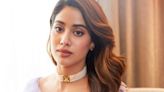 Janhvi Kapoor admitted in hospital due to food poisoning