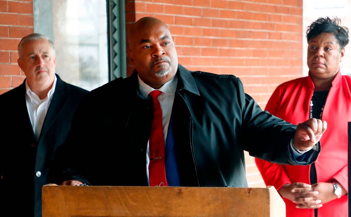 Amid new disclosures, NC Republicans should withdraw their support of Mark Robinson | Editorial