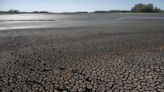 Por la grave sequía en Uruguay, el embalse de Canelón Grande se quedó sin agua