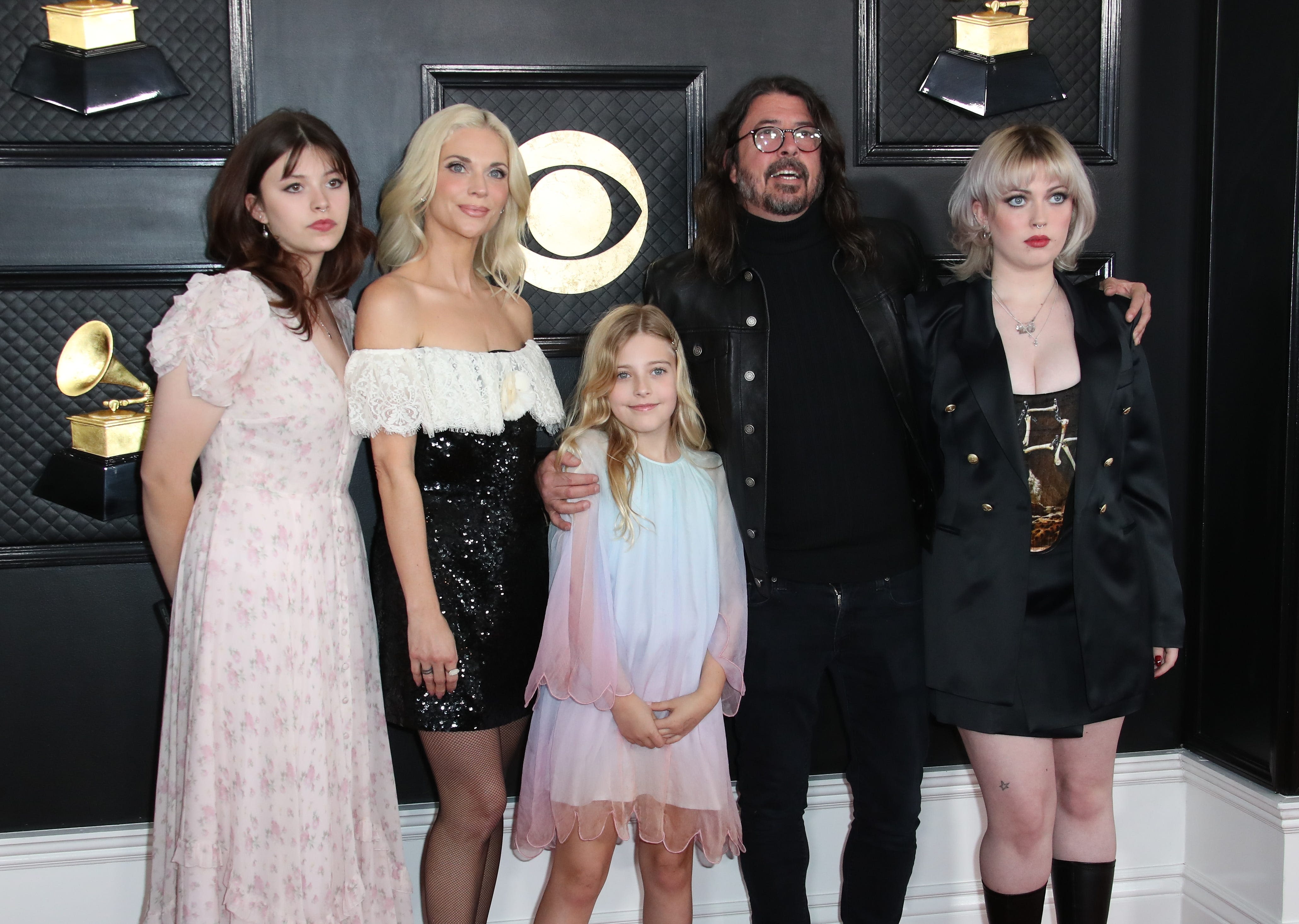 Dave Grohl announces he fathered a child outside of 21-year marriage, seeks 'forgiveness'