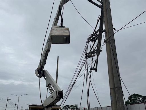 高空拆電線未繫安全帶 工人8.5公尺高處墜落亡