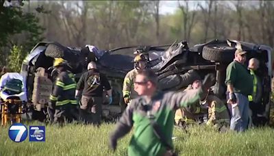 Father dead, mother and children seriously injured in Clark County crash on U.S. 68