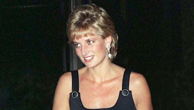 Los 'looks' más icónicos de la princesa Diana