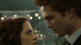 I rewatched 'Twilight' for the first time since 2008. Here are 8 parts that haven't aged well.