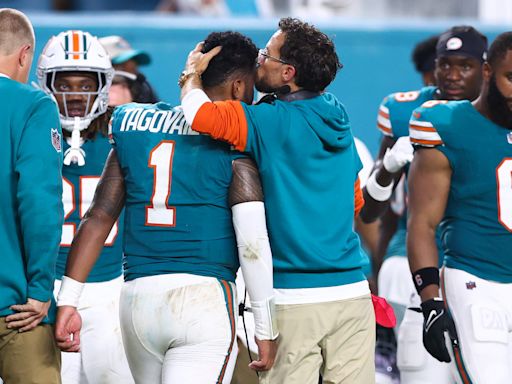 Five reasons Dolphins' future looks grim if Tua Tagovailoa leaves picture after concussion