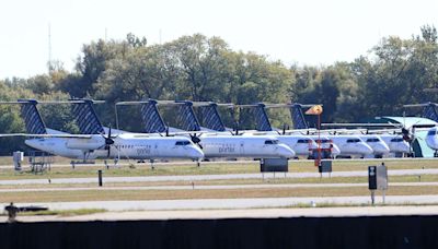 Porter Airlines cancels flights until noon, Pearson warns of disruptions amid global tech outage