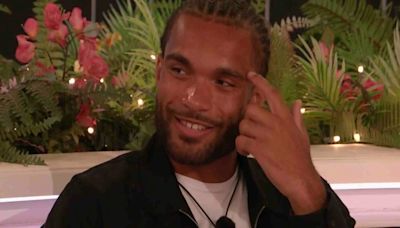 Love Island fans spot moment Reuben loyally 'protects' fellow bombshell Josh