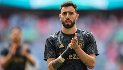 Bruno Fernandes' agent 'holds transfer talks with Bayern and Barca could follow'