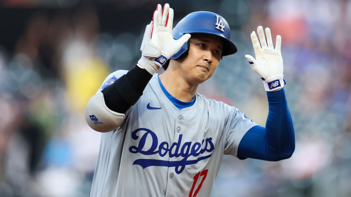 Shohei Ohtani and Will Smith power Dodgers past reeling Mets 10-3 for 3-game sweep