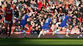 Sam Kerr snatches late point for Chelsea against Arsenal at the Emirates