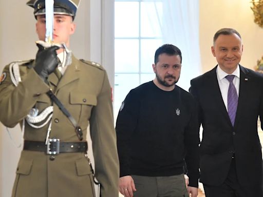 Zelenski se reunirá con Tusk y Duda antes de viajar a la cumbre de la OTAN en Washington