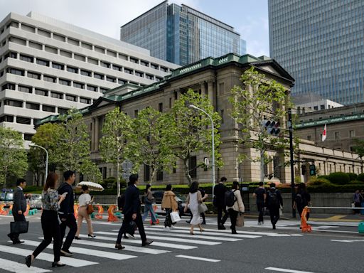 日本央行總裁突變強硬 下月或有望加息