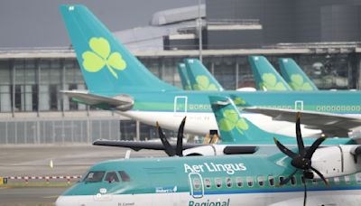 Aer Lingus pilots vote to accept a pay raise. It ends a dispute that canceled hundreds of flights