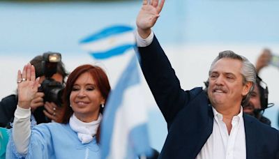 Alberto Fernández carga contra Milei por sumarse a una "campaña vergonzosa de difamación" contra Sánchez