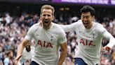 Kane penalty sends Spurs into top four with win over Burnley