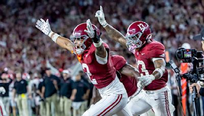 AP Top 25: Alabama is the new No. 1 after defeating Georgia; Ole Miss, Utah, Louisville plunge