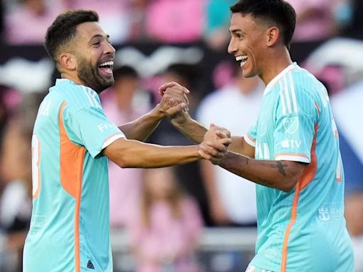 Sin Messi, Inter Miami derrotó 2-1 a Chicago Fire y sigue firme en el liderazgo de la MLS