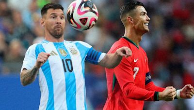 Así está la carrera entre Lionel Messi vs. Cristiano Ronaldo por ser el máximo goleador de la historia