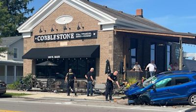 Car crash in front of Cobblestone on Main under investigation