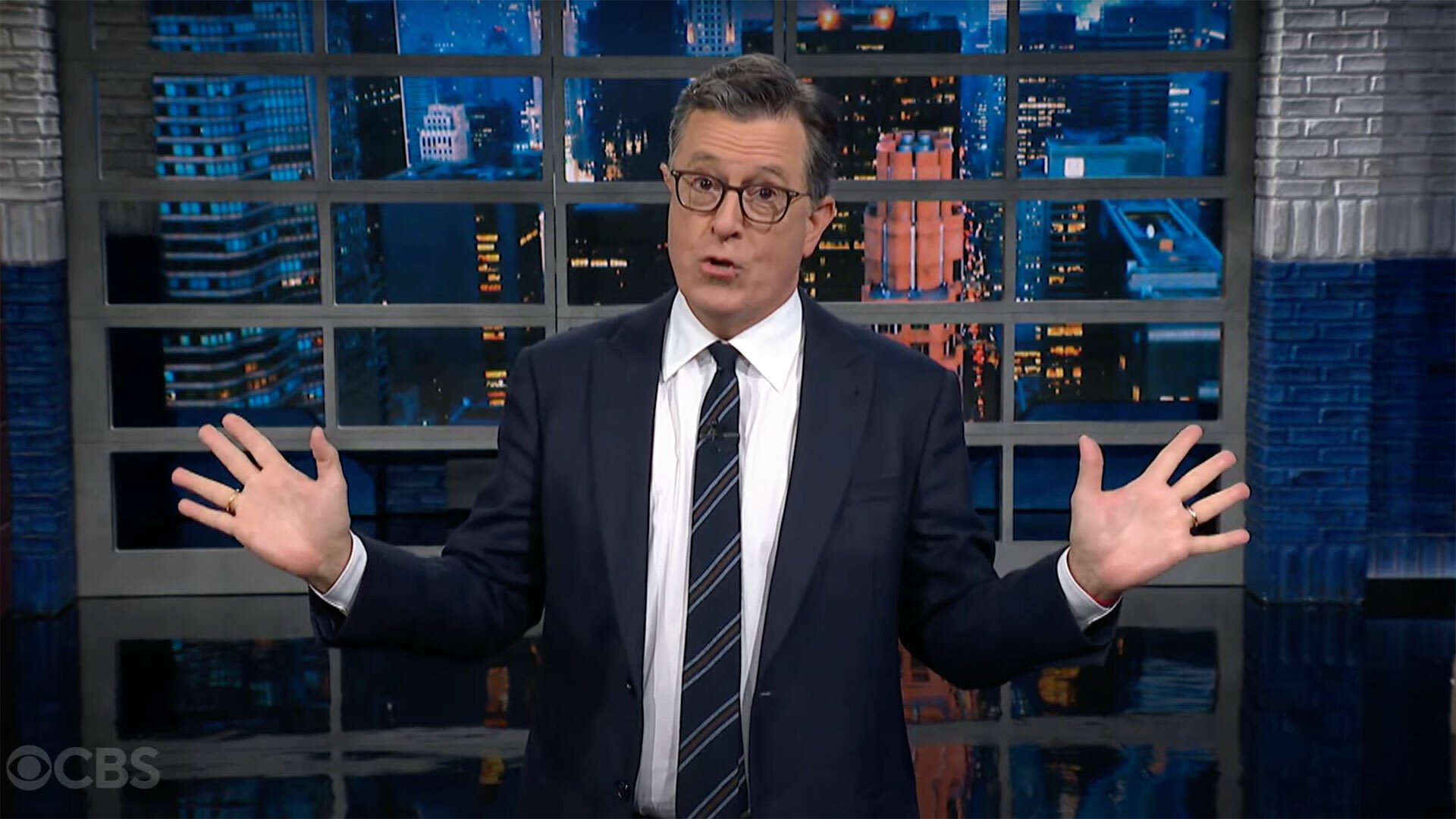 Stephen Colbert brutally mocks Trump's rambling speech style