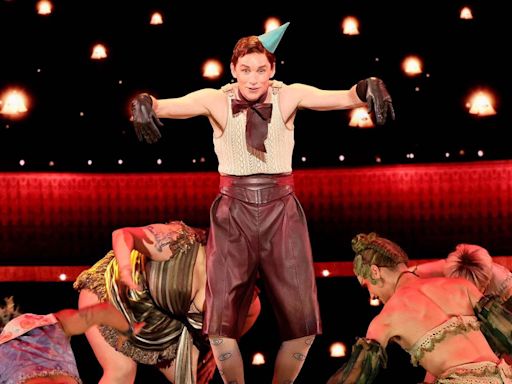 Eddie Redmayne's Tony Awards performance will haunt everyone's nightmares: "My new sleep paralysis demon"