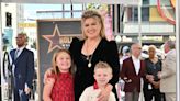Kelly Clarkson Shares Rare Photo of Lookalike Kids Before They Join Her Onstage in Las Vegas