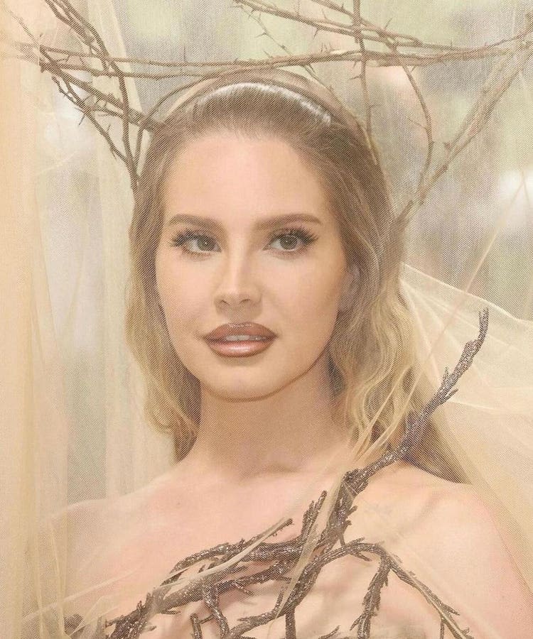 How Lana Del Rey’s Makeup Artist Brings The Singer Closer To Fans