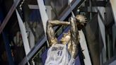 Dallas Mavericks unveil Dirk Nowitzki statue outside American Airlines Center